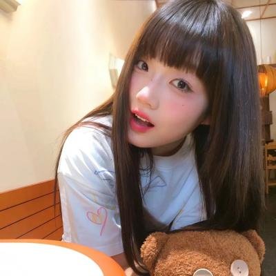 这个男子从事魔法工作